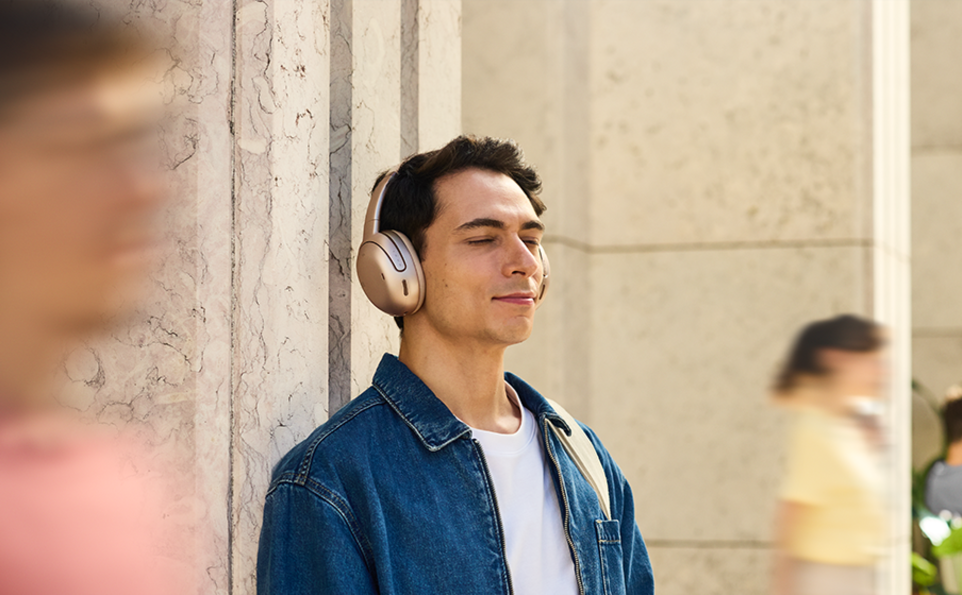 JBL Tour One M3 Mocha en ARTIKULOS Producto 1